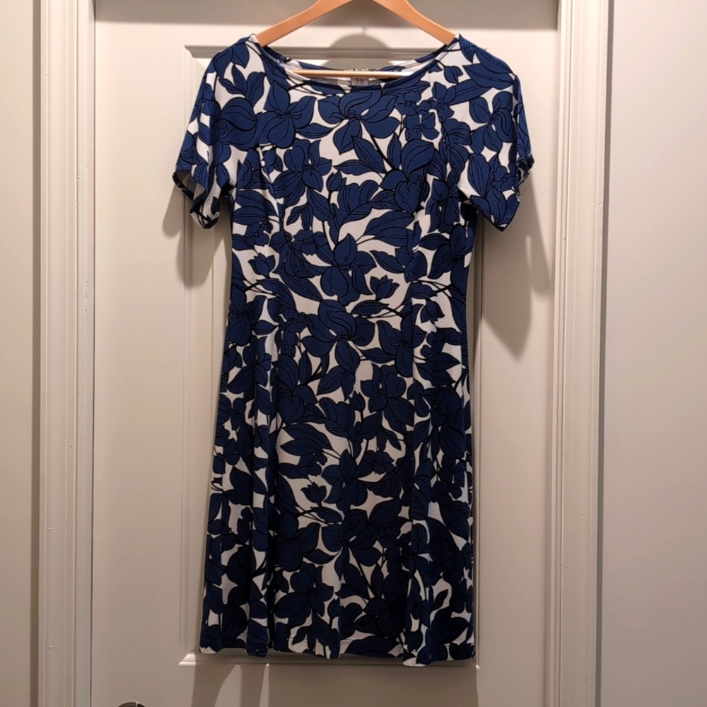 Ann Taylor Blue Black and Cream Floral Dress